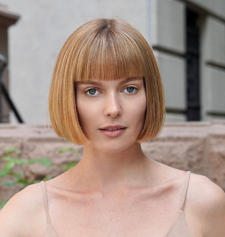 Graphic Blunt Bob with Blunt Bangs