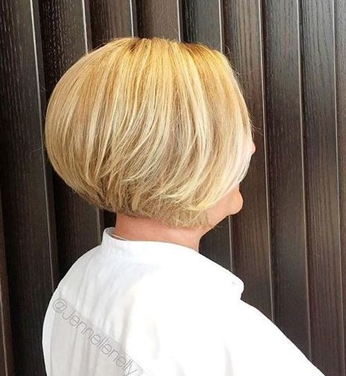 blonde layered bob