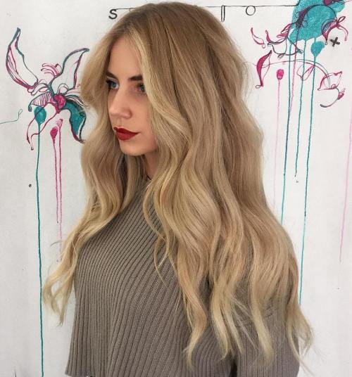 Creamy Blonde Balayage Hairstyle