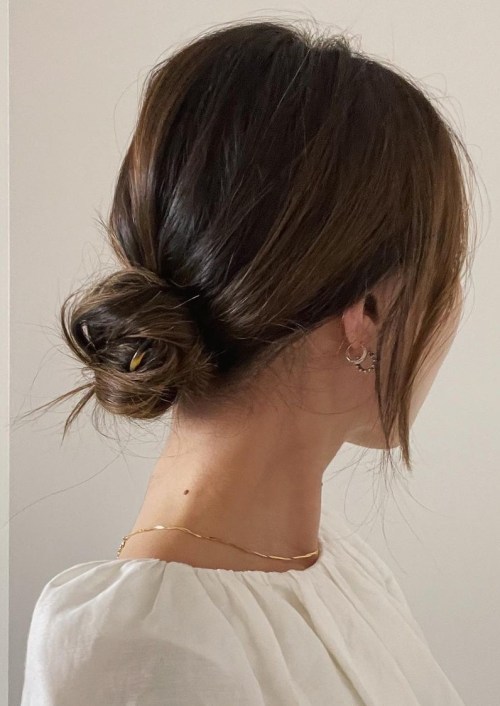 Simple Bun with no Bobby Pins or Elastics