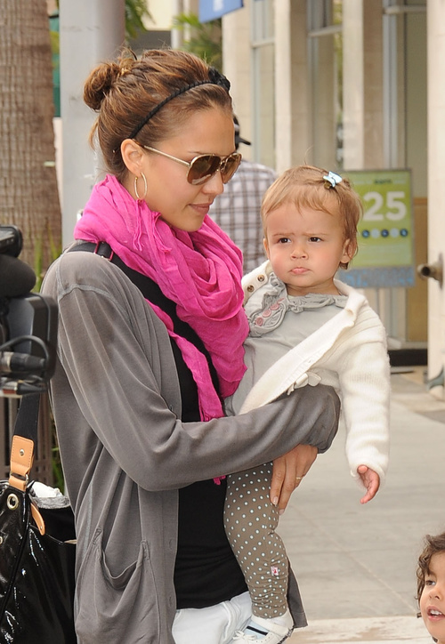  Jessica Alba's Daughter