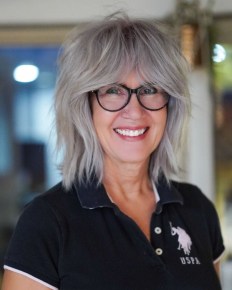 30 Flattering Hairstyles for Women Over 60 with Glasses